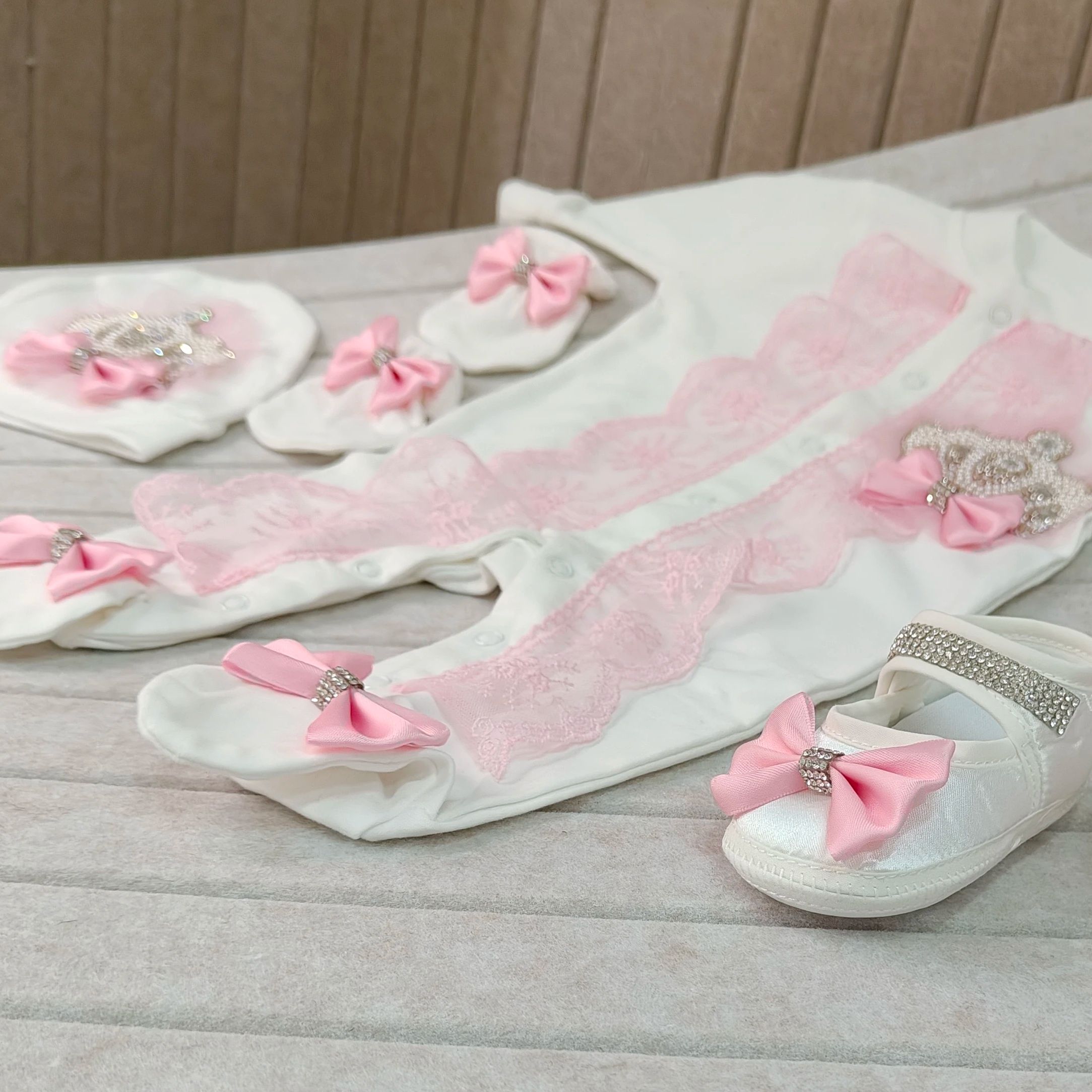Welcome Home Baby Romper Mitte - Baby Nursery Pink recensione e prezzo
